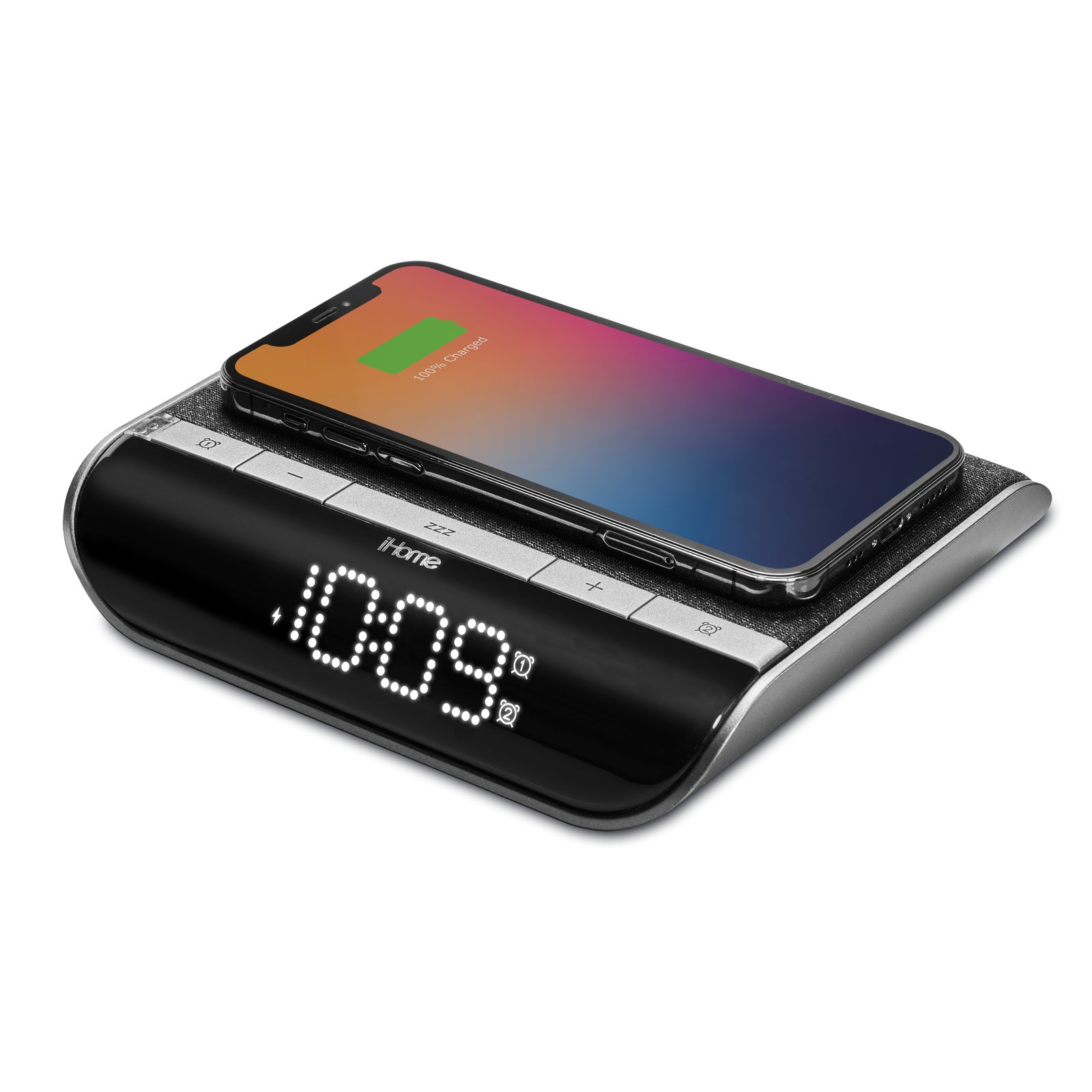 iW24BG_angle_charging1.jpg.1800x1600_q85